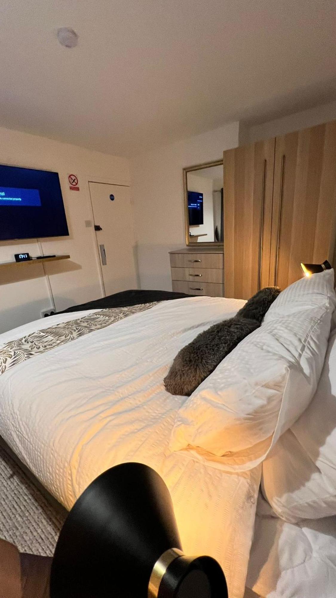 Steyn Guest Lodge Χάι Ουίκαμ Εξωτερικό φωτογραφία