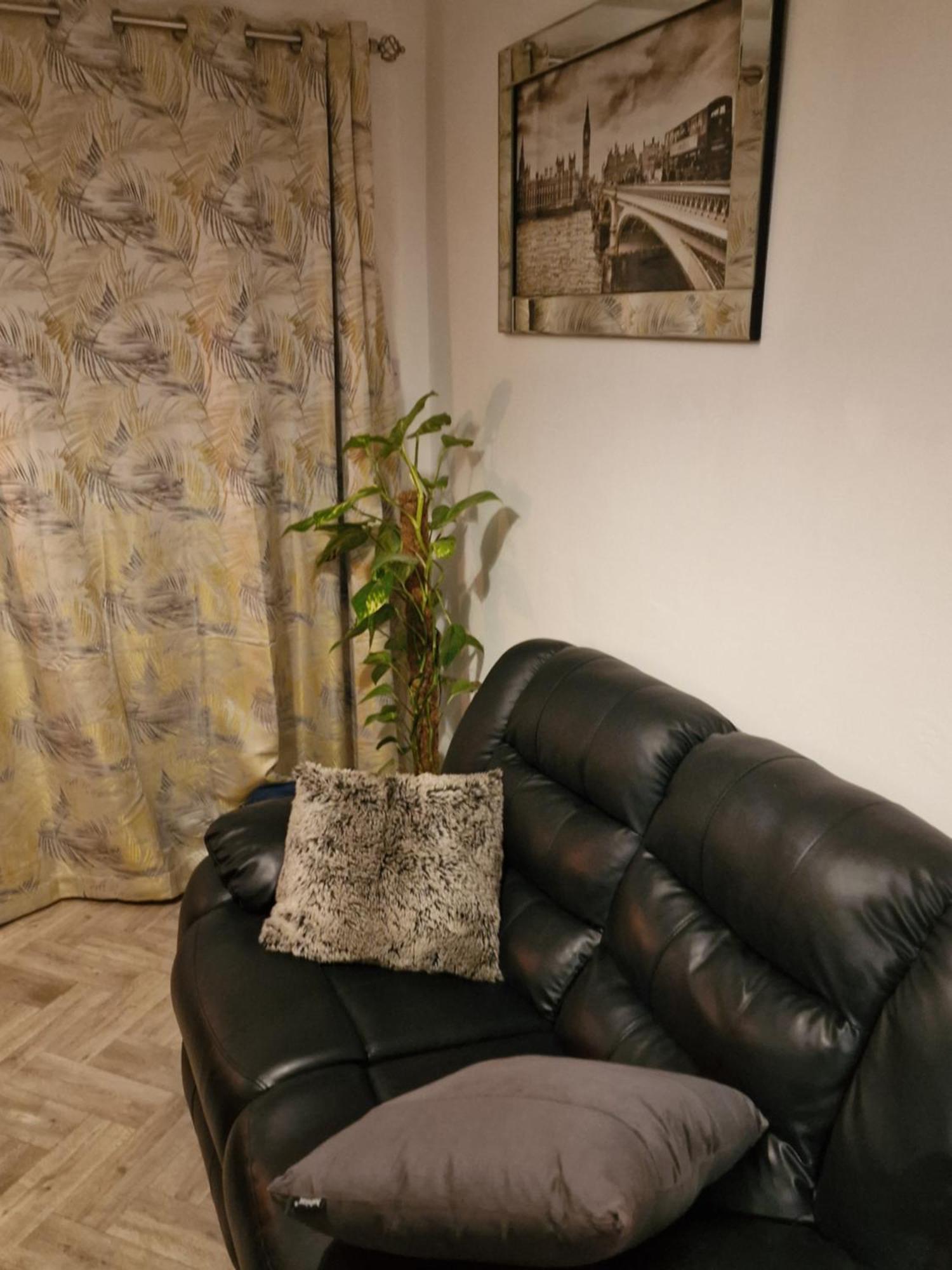 Steyn Guest Lodge Χάι Ουίκαμ Εξωτερικό φωτογραφία